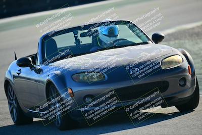 media/Dec-13-2025-Extreme Speed (Sat) [[d129ecb0b9]]/High Inter/Session 3 (Turn 5)/